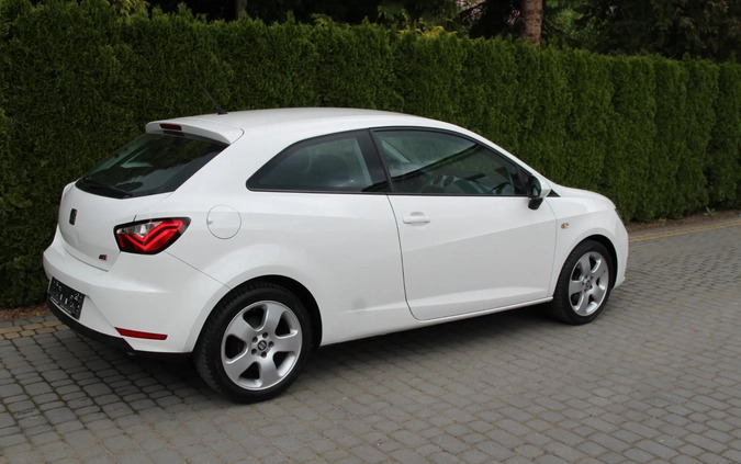 Seat Ibiza cena 17998 przebieg: 202000, rok produkcji 2015 z Niepołomice małe 67